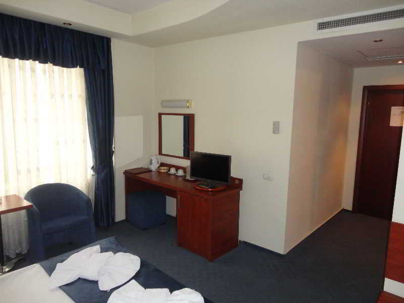 Samaa Hotel 3*